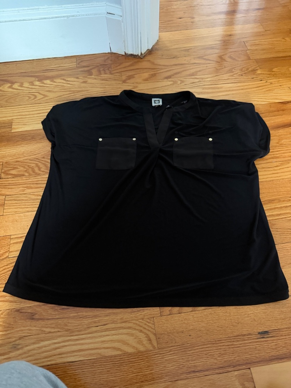 Anne Klein Black Short-Sleeve Blouse with Gold-Tone Studs